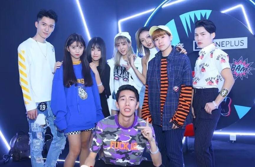 深圳抖音培训机构:抖音赚钱新公式-第3张图片-小七抖音培训 深圳抖音培训机构:抖音赚钱新公式-第3张图片-小七抖音培训